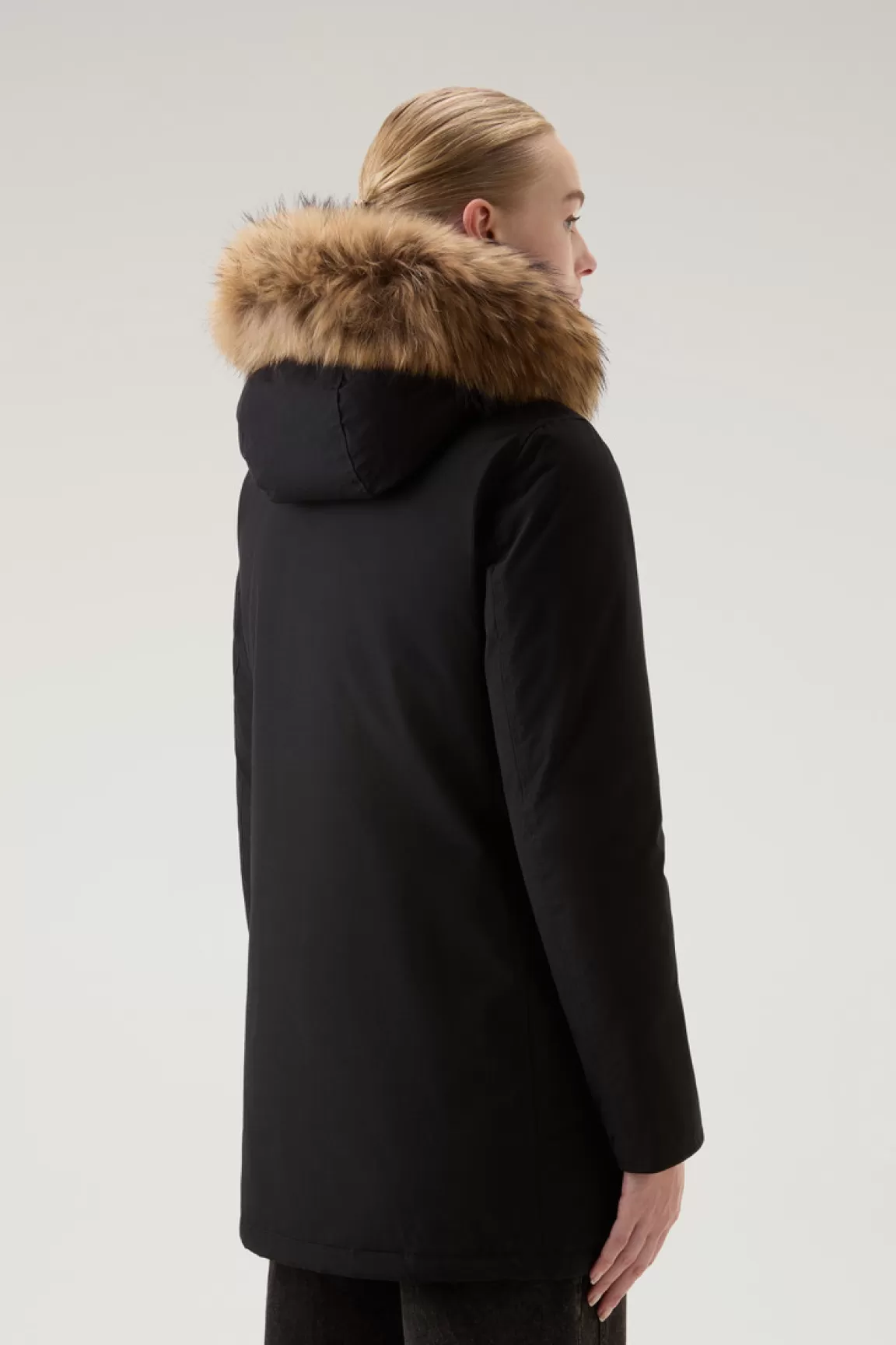 Woolrich Arctic Parka Van Ramar Cloth Met Vier Zakken En Afneembaar Bont Black Discount