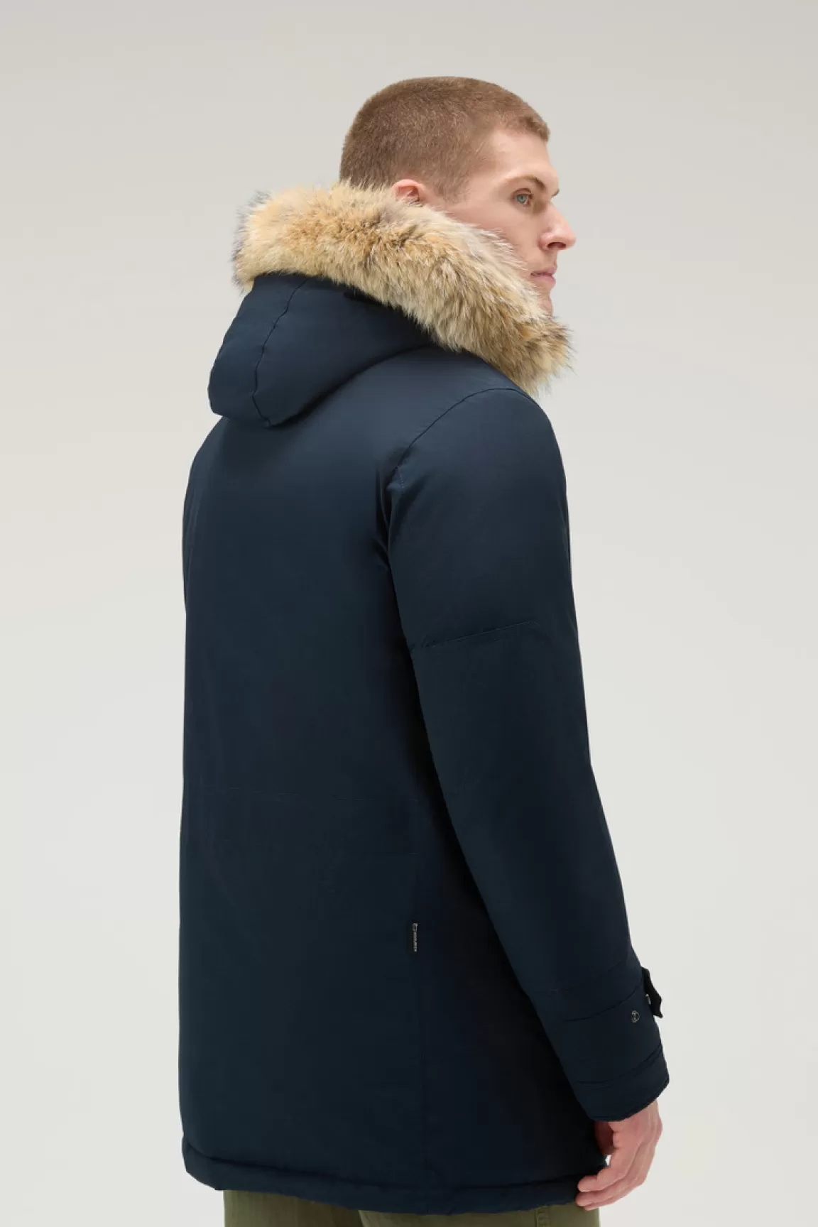Woolrich Polar Parka Van Ramar Cloth-stof Met Hoge Kraag En Bontrand Melton Blue Store