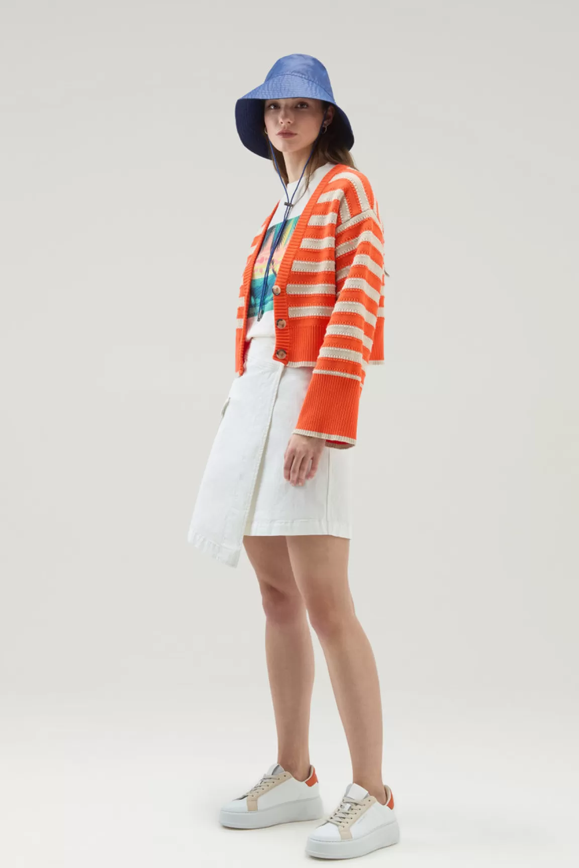 Woolrich Puur Katoenen Vest Met Knopen Light Oak Koi Stripe Store