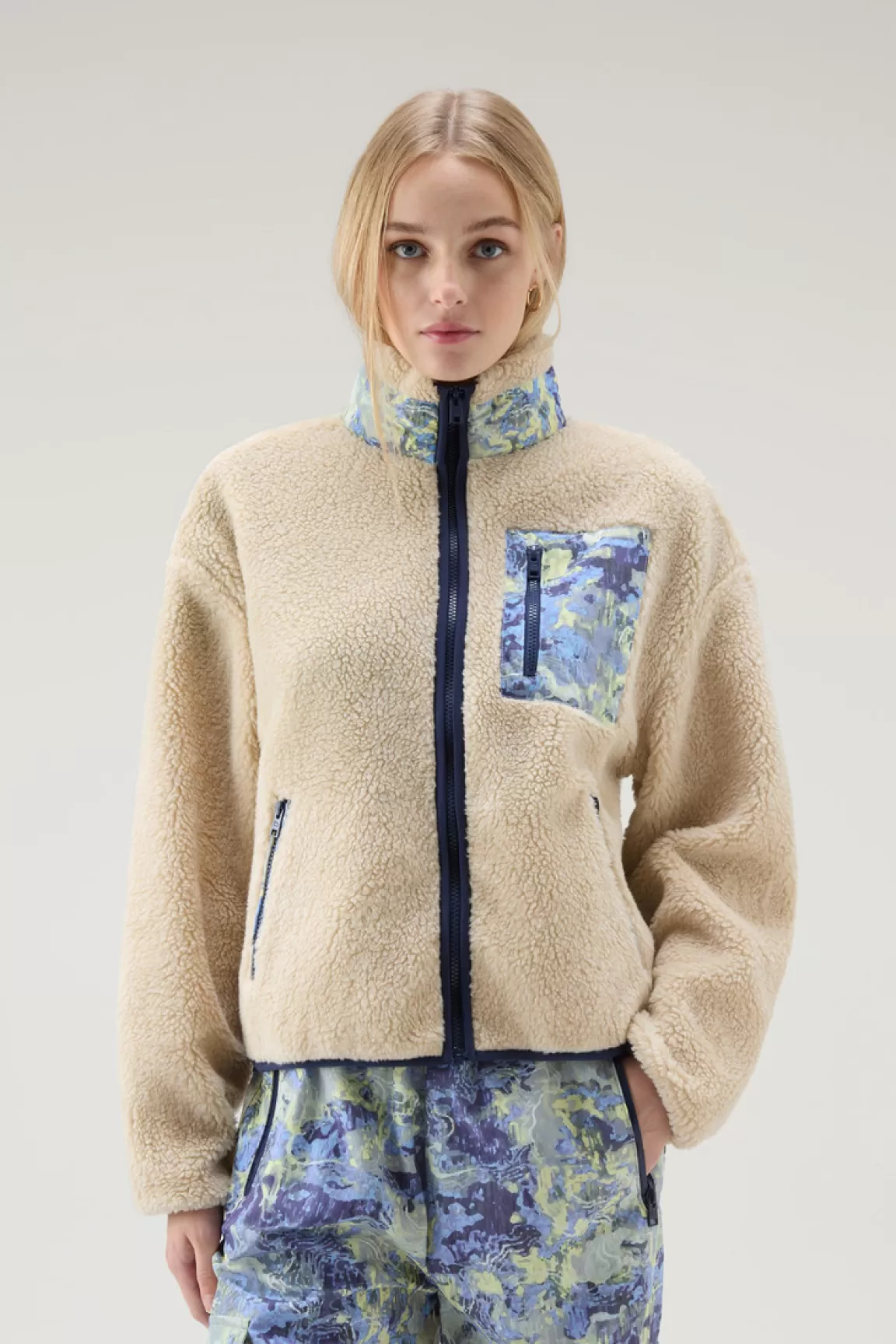 Woolrich Sherpafleece Met Col En Details In CORDURA Textiel Light Oak Best Sale