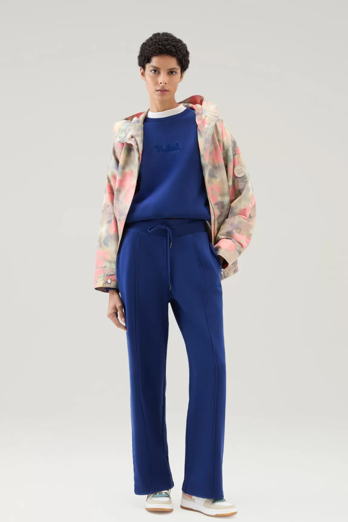 Woolrich Zuivere Katoenen Sweater Met Ronde Hals En Geborduurd Logo Twilight Blue Discount